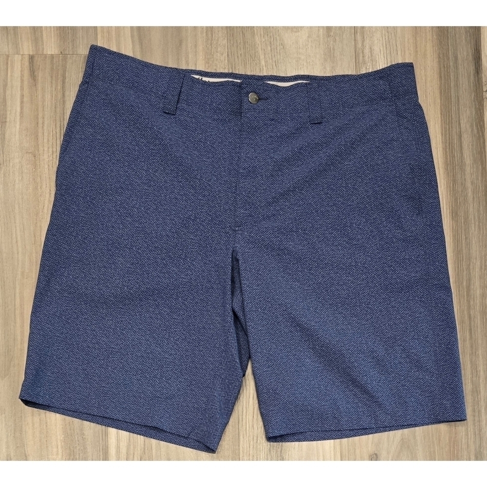 Elevate Your Game: Callaway Men's Golf Shorts in Peacoat Blue Size 38